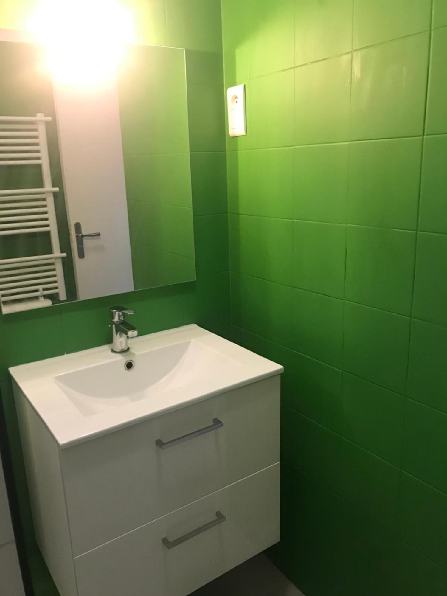 Appartement T2 De Standing Au Pied Des Plages Golfe-Juan Exterior photo